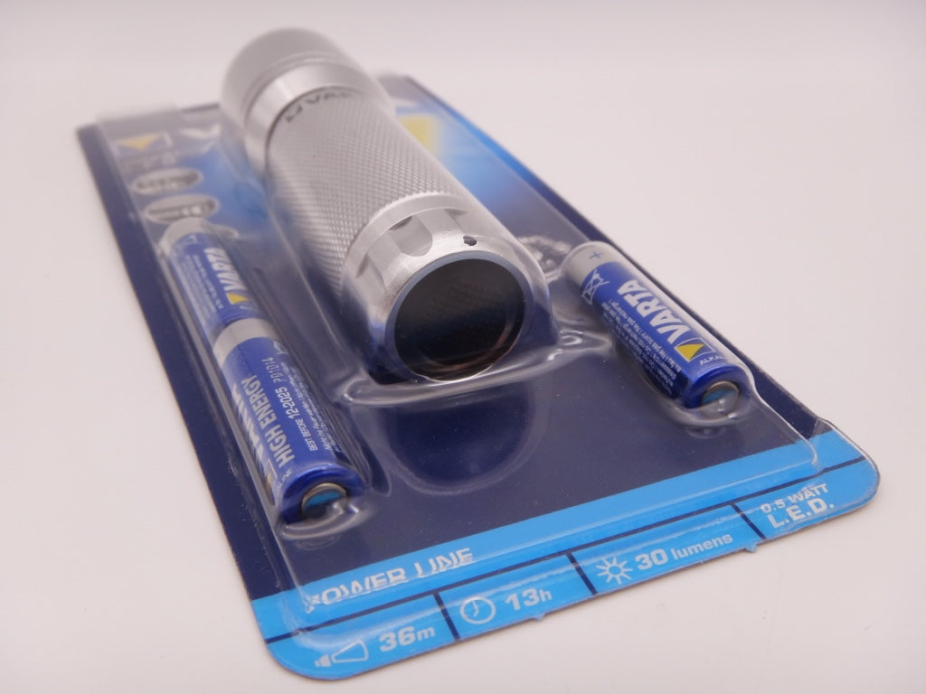 Lanterna Varta LED Light cod 17634 include baterii 3xAAA