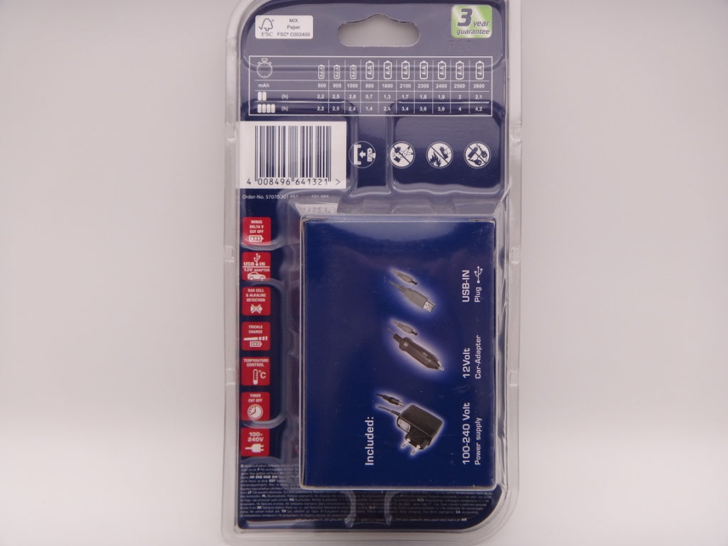 Incarcator Varta LCD 57070 cu 4 acumulatori Varta R6 AA 2600mah