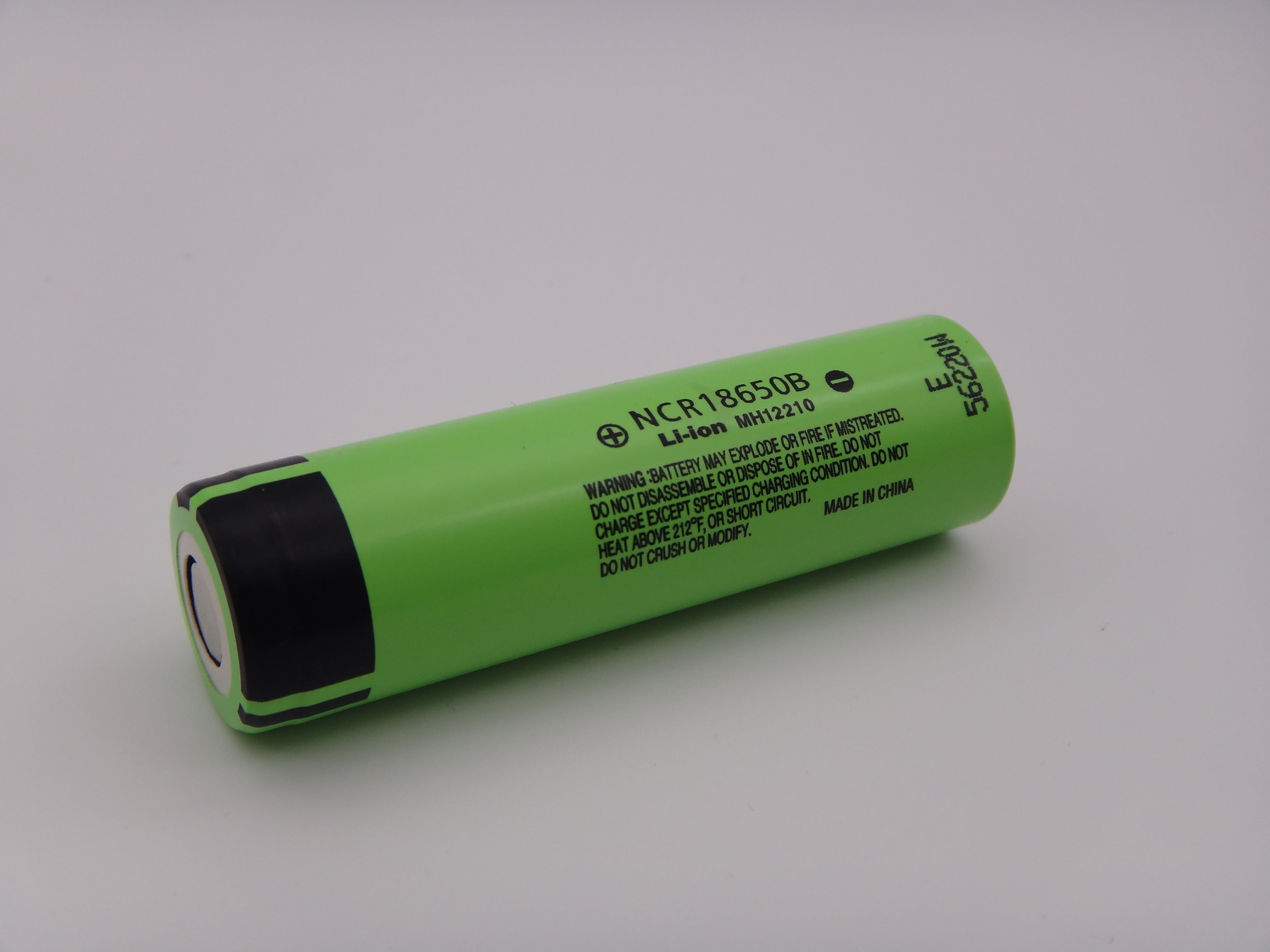 Acumulator 3.6V PANASONIC NCR18650B Li-Ion 3400mAh MH12210 Made in Japan