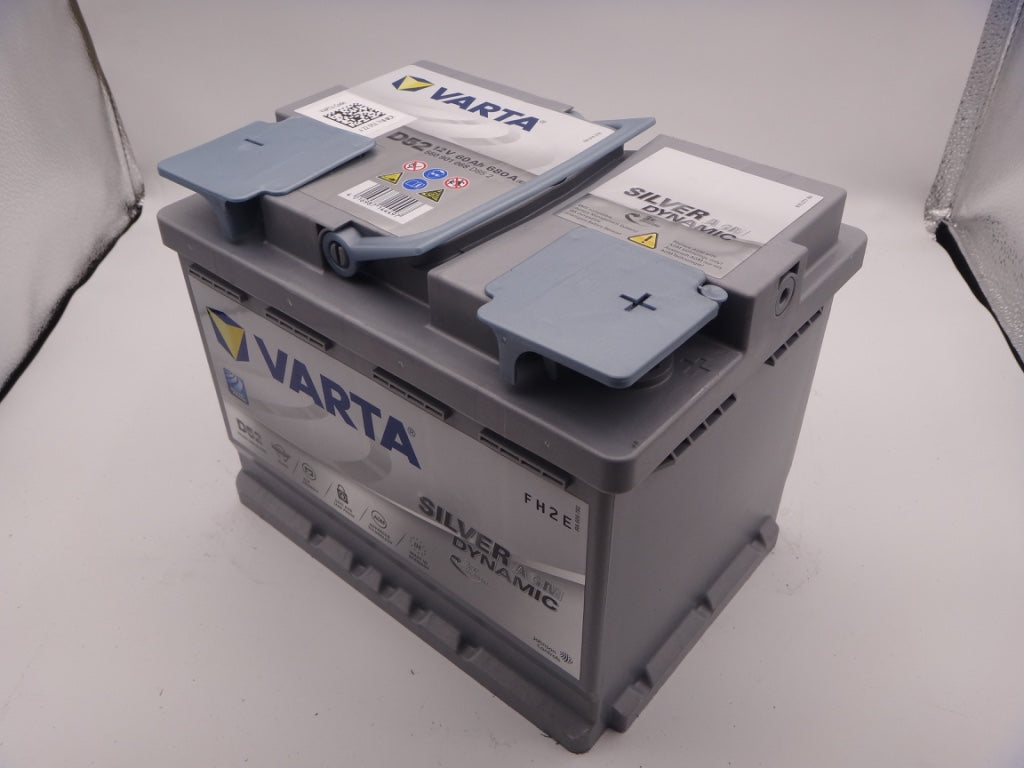 Baterie auto 12V 60Ah 680A D52 Varta Silver AGM Dynamic cod 560901068 Start Stop