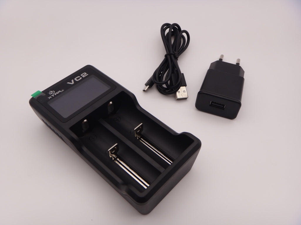 Incarcator pentru acumulatori 3.6V / 3.7V Li-Ion Xtar VC2