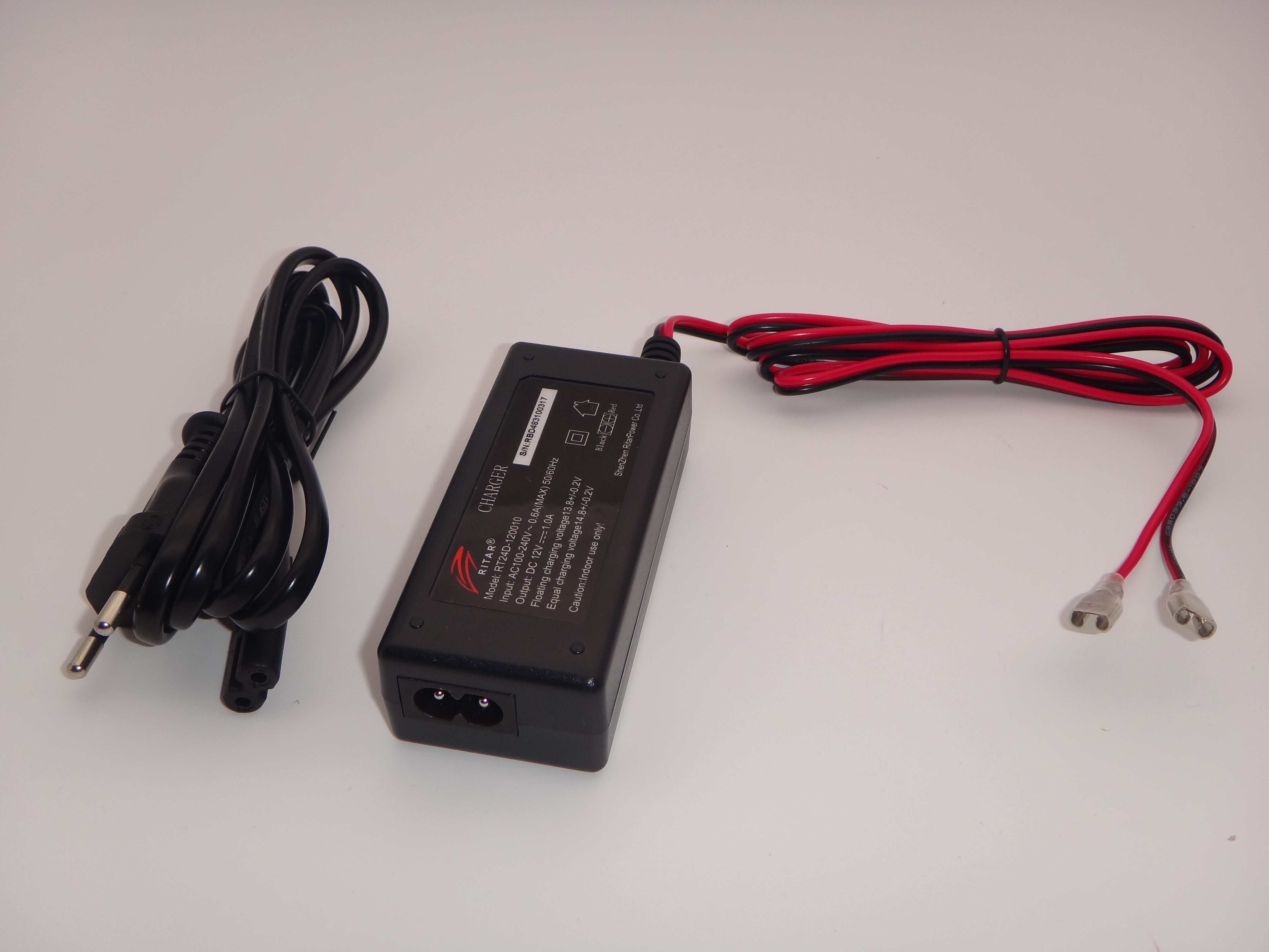 Incarcator pentru acumulatori etansi 12V 1A VRLA, SLA, AGM, GEL Ritar RT24D